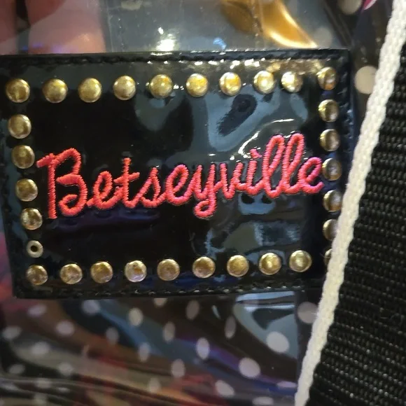 Betsey Johnson Betseyville Unique Clear Vinyl Tote with Removable Drawstring Bag - Picture 4 of 16